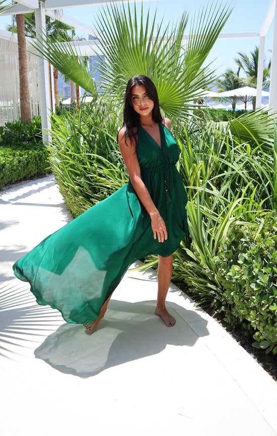 Load image into Gallery viewer, EMERALD MAXI DRESS
